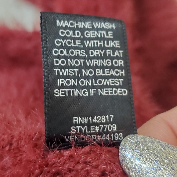 BKE Fuzzy Crochet Detail Sweater - Picture 10 of 10